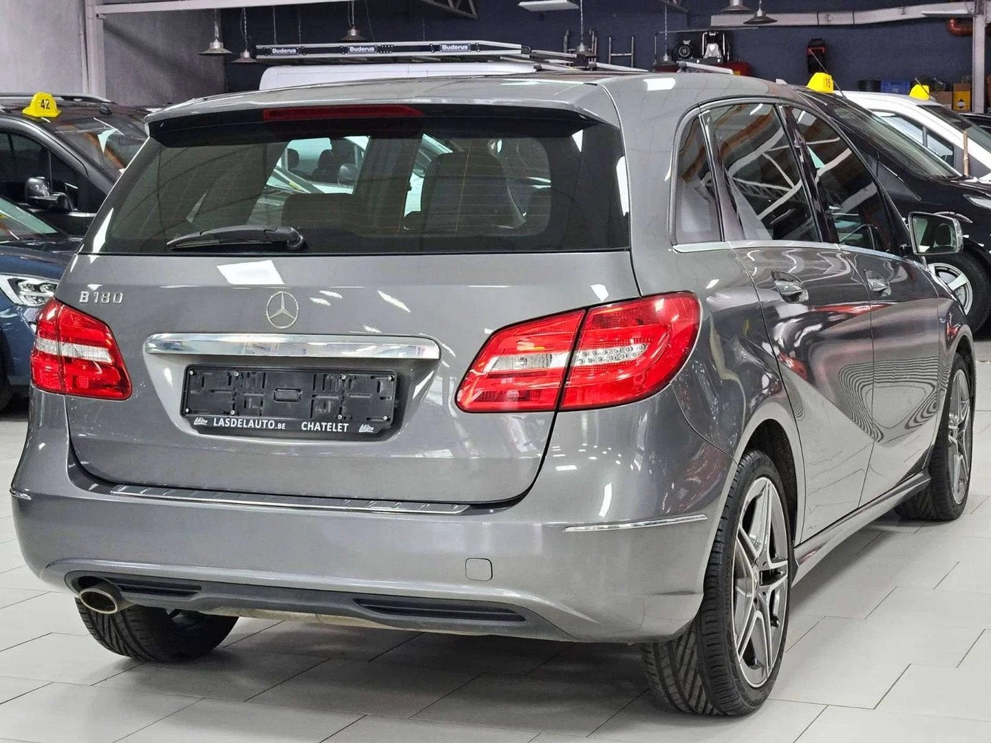 Mercedes-Benz B-CLASS 180 1.6i BLUE EFFICIENCY XENON Clim Bl, Achat, Entreprise, Boîte manuelle, 1960 kg