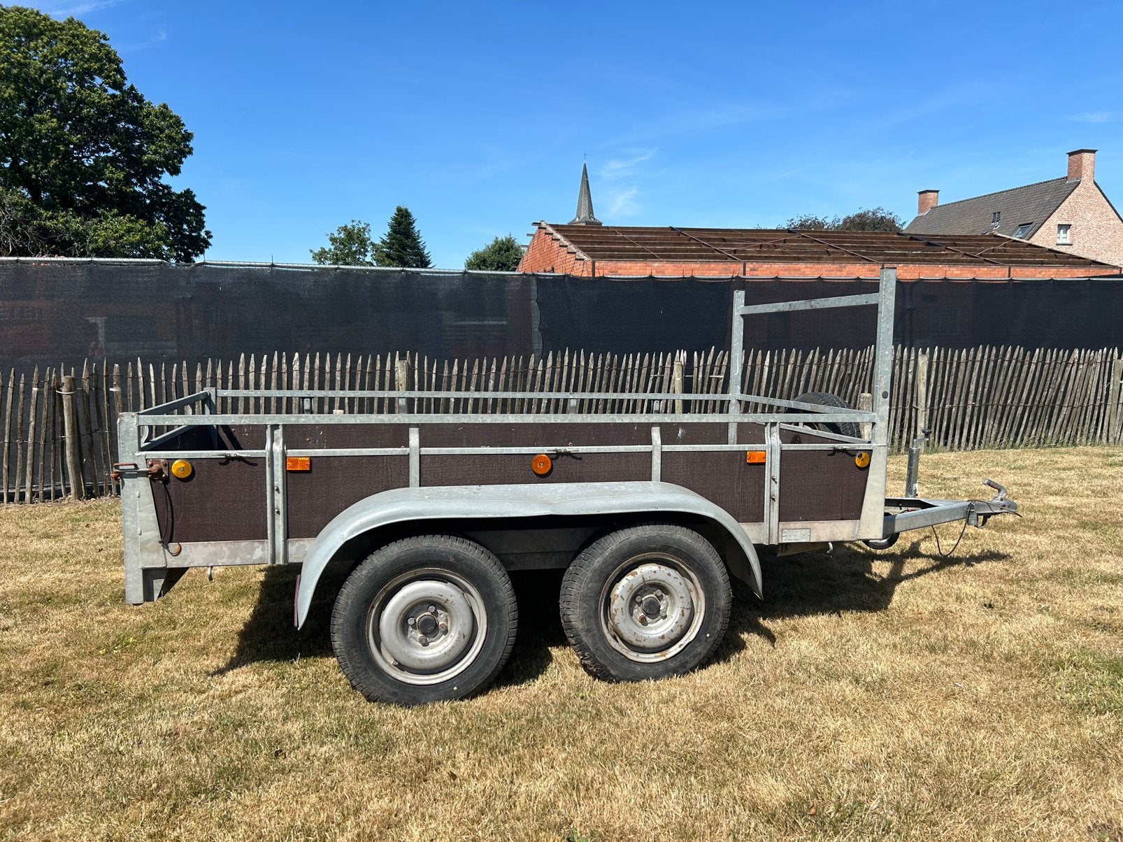 750 kg dubbelasser ongeremd – 250 x 125 cm – bouwjaar 2004, Ophalen, Gebruikt