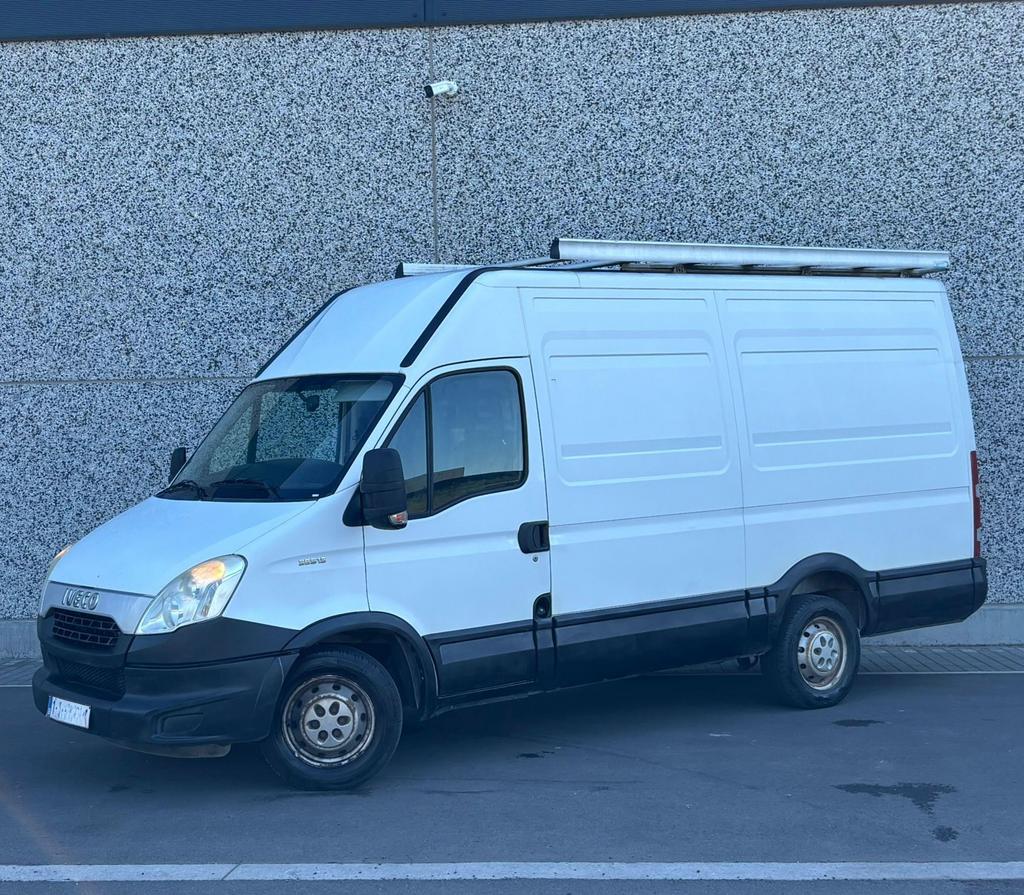 IVECO daily DANS  ÉTAT SHOW-ROOM, Achat, Entreprise, Diesel, Automatique