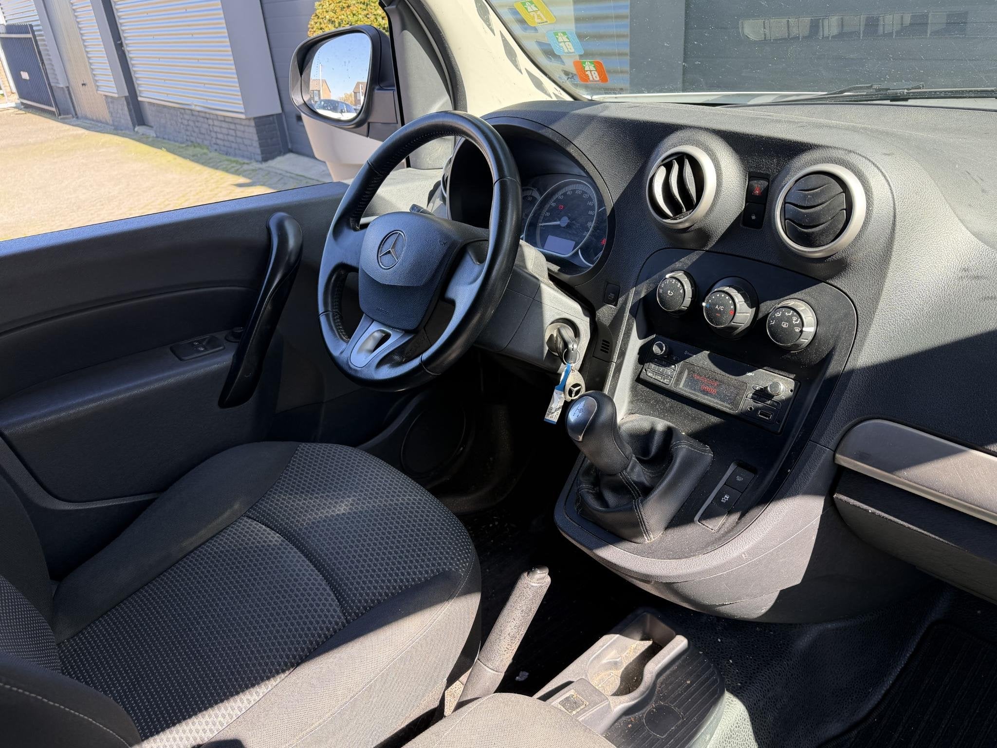 Mercedes-Benz Citan 109 CDI BlueEFFICIENCY | Airco | Cruise, Auto's, Voorwielaandrijving, Euro 5, Stof, Gebruikt