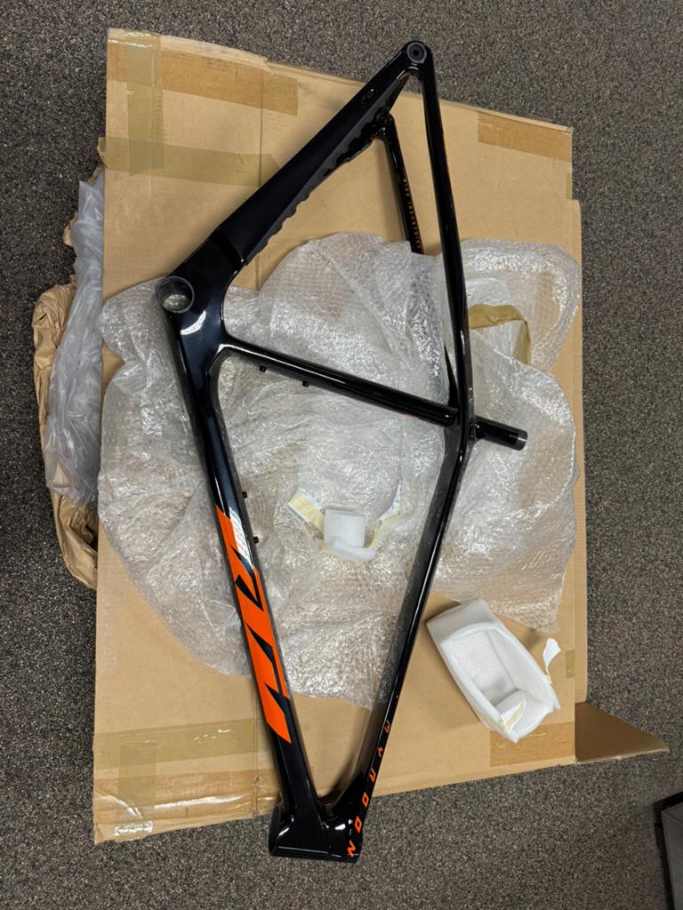 KTM Myroon Master Carbon Frame XL - 1100 gram, Vélos & Vélomoteurs, Vélos Pièces, Neuf, Cadre, Carbone, Mountainbike, Enlèvement