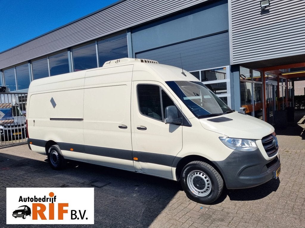 Mercedes-Benz Sprinter 315 CDI Maxi Koelwagen MT Konvekta +2, Auto's, Automaat, Achterwielaandrijving, Gebruikt, 4 cilinders