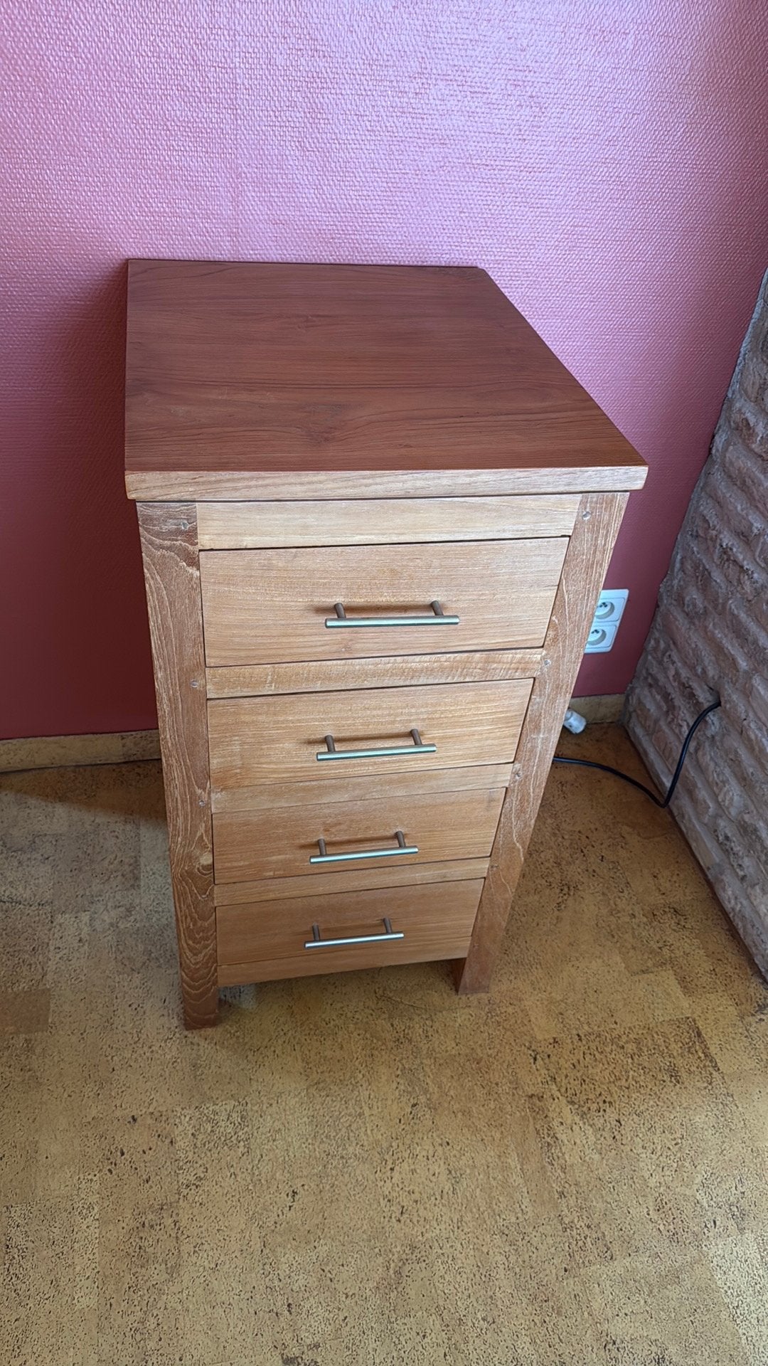 Armoire en bois massif, Maison & Meubles, Enlèvement, Comme neuf