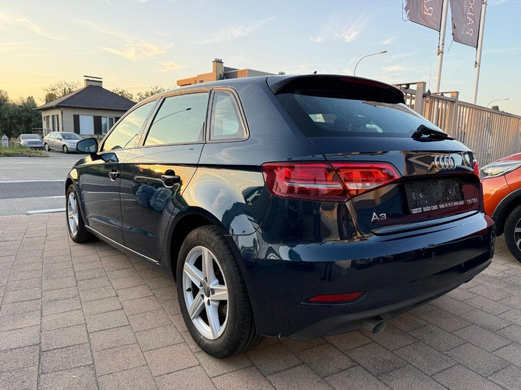 Audi A3 Sportback 1.6TDI, Euro 6, https://public.car-pass.be/vhr/f74dd349-bfd7-4ca4-a3ff-ae22c7683304, Bedrijf, 5 deurs
