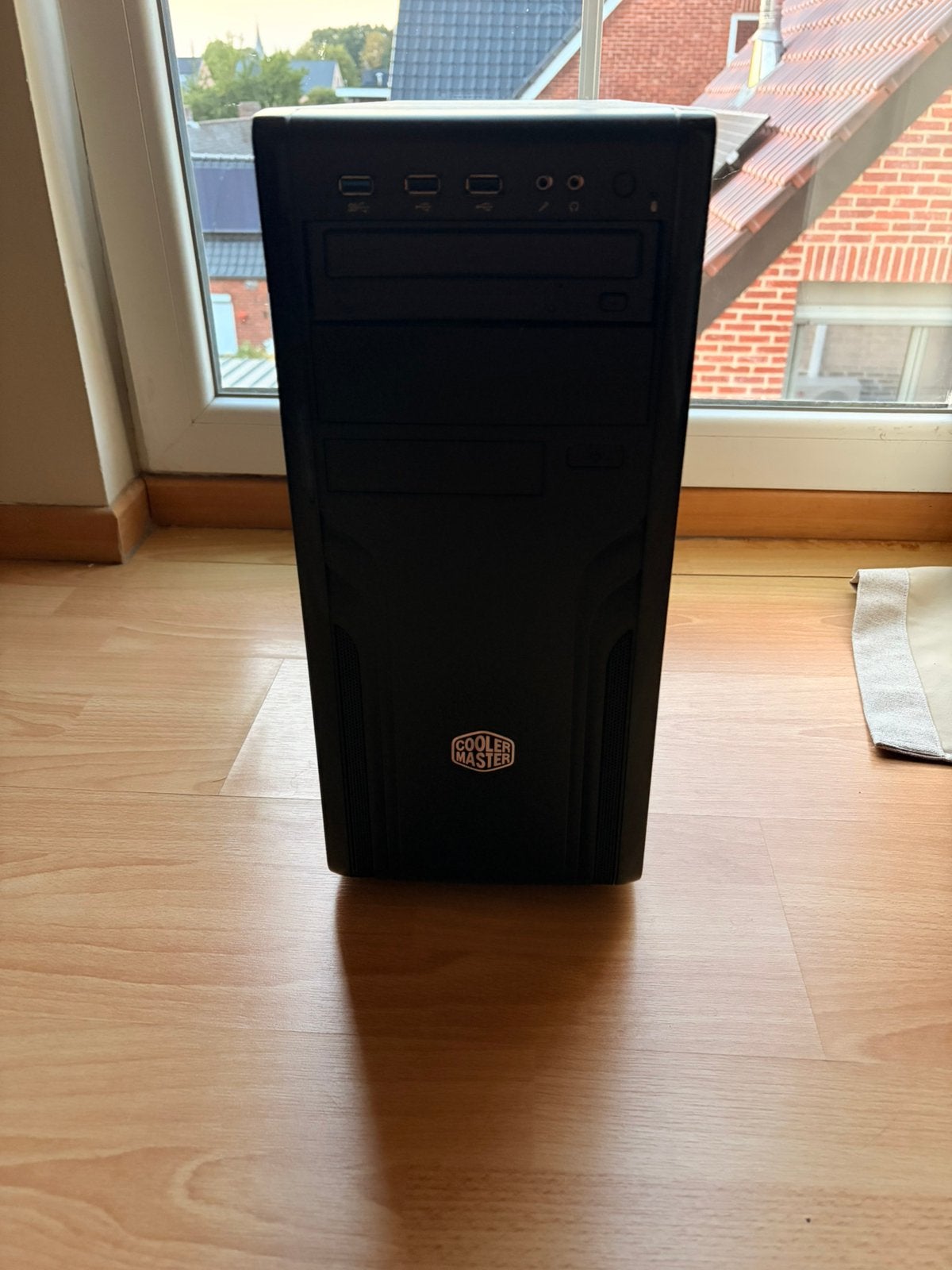Desktop computer i5-8th gen 16gb gtx970, Computers en Software, Ophalen, Zo goed als nieuw