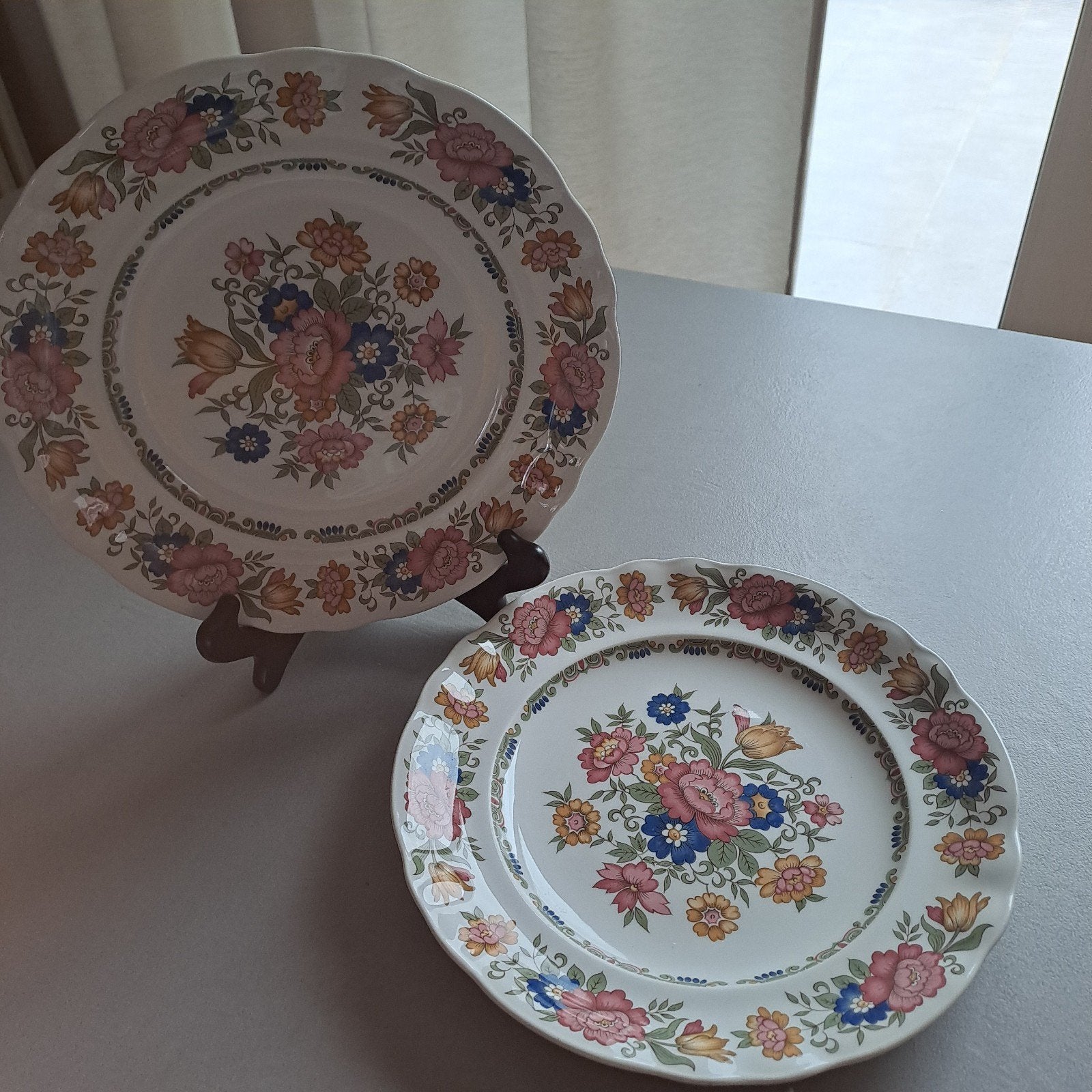 2 sierborden Pontesa Spain Ironstone, Ophalen