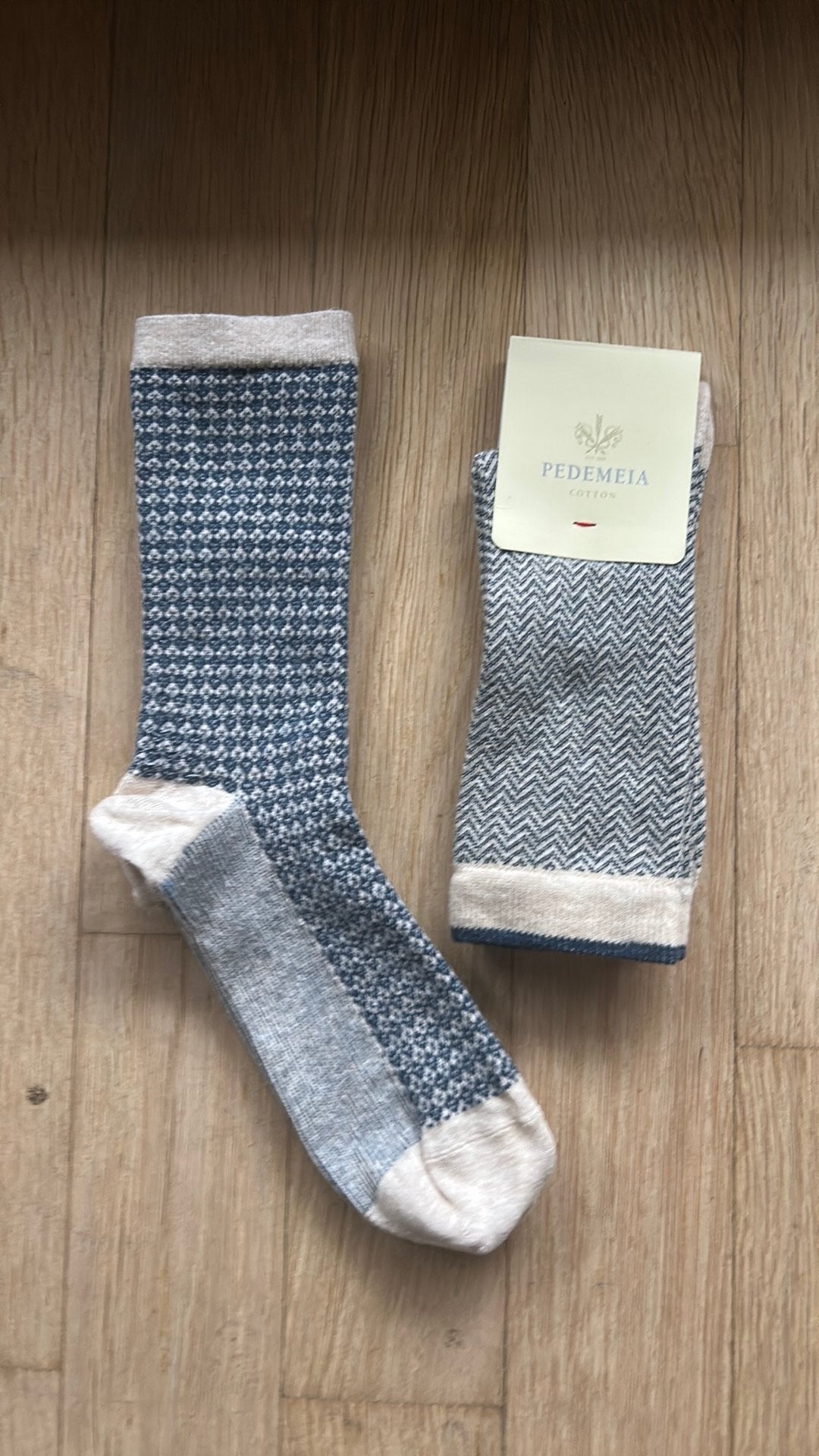 2 paires de chaussettes T36-41 NEUVES marque Pedemeia, Vêtements | Femmes, Enlèvement, Neuf, Autres tailles, Chaussettes et Chaussettes genoux