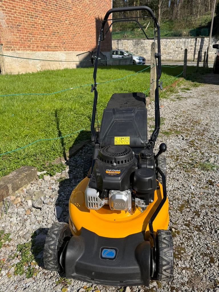 Tondeuse CubCadet LM1, Jardin & Terrasse, Tondeuses à gazon, Fonction de mulching, Tondeuse rotative, 40 à 49 cm, Enlèvement