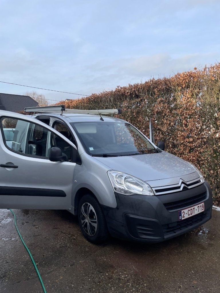 Citroën berlingo 1.6Hdi Euro 6b 2018, Autos, Argent ou Gris, Achat, Euro 6, USB