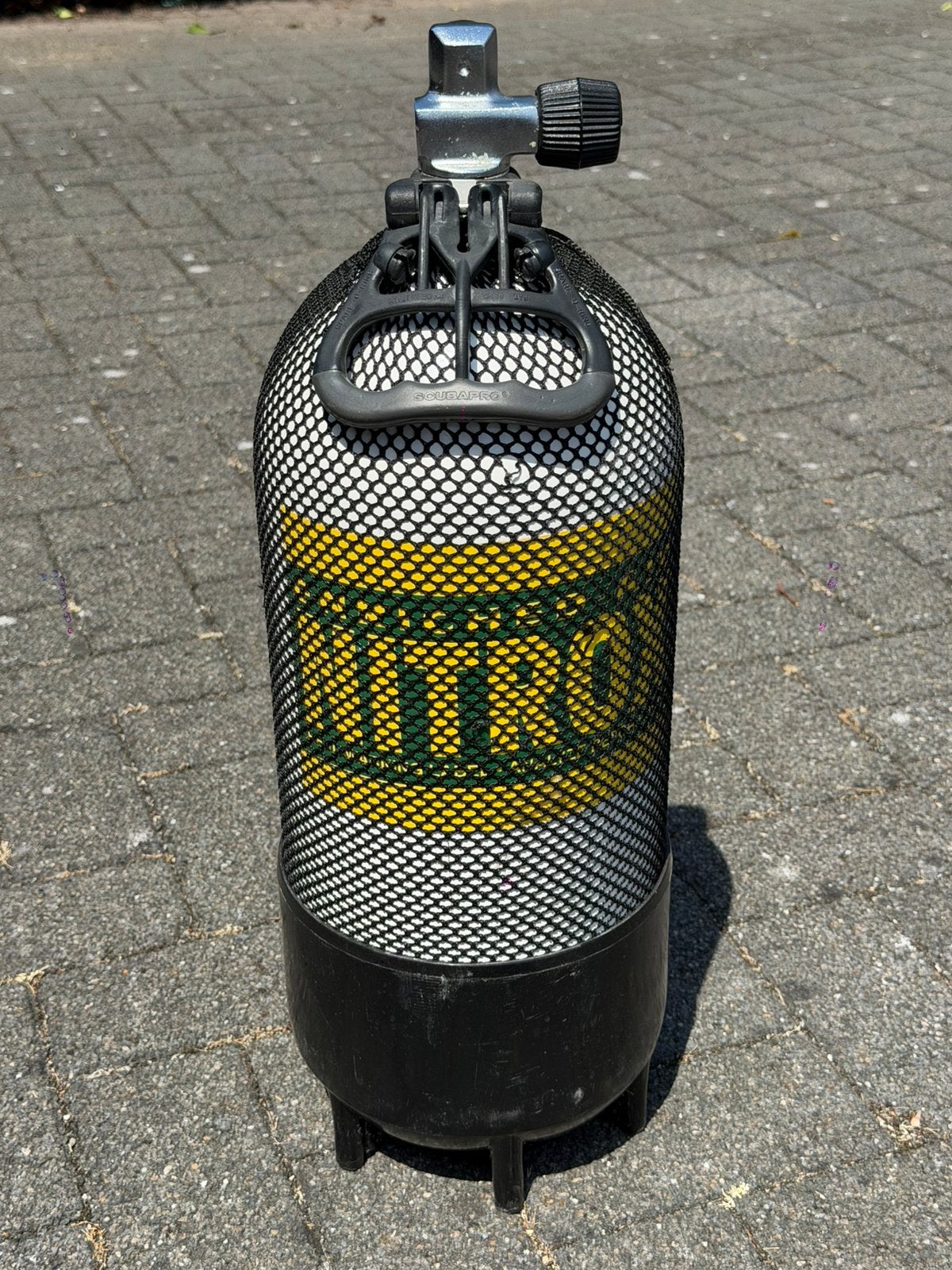 Duikfles 12 liter, Nitrox, enkele kraan, Watersport en Boten, Duiken, Ophalen, Zo goed als nieuw, Duikfles
