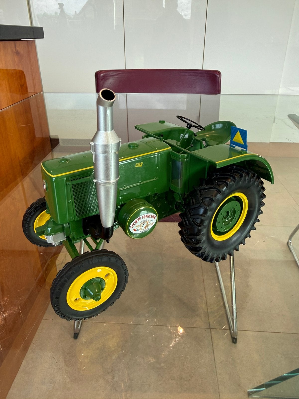 tracteur agricole Francais Vierzon type 302  1/16Réplicagri, Enlèvement ou Envoi, Comme neuf, Voiture, Autres marques