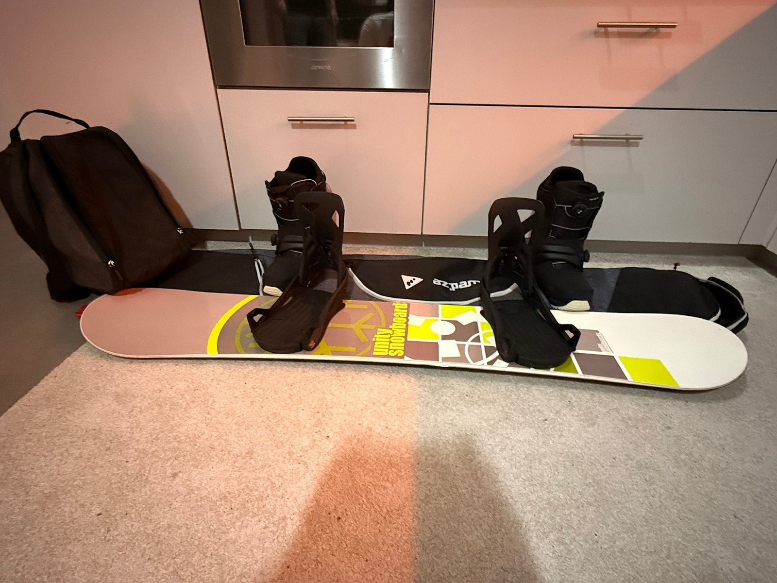 Unity Snowboard met Burton Step On bindingen en boots, Enlèvement, Comme neuf, Planche
