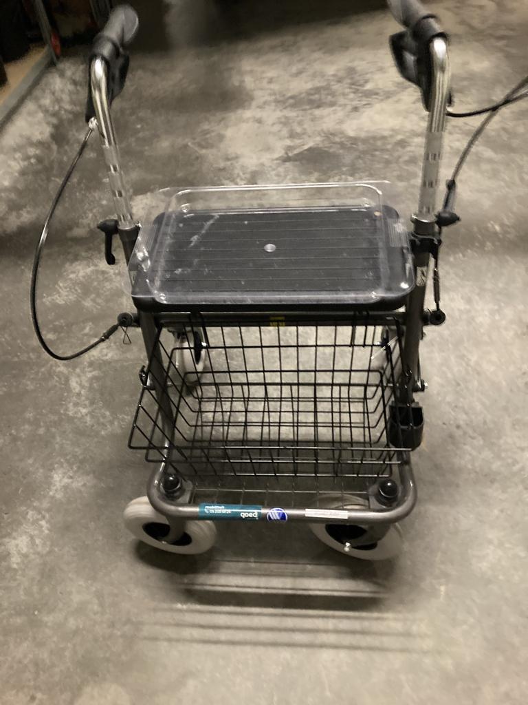 Rollator, Ophalen, Opvouwbaar, Zo goed als nieuw
