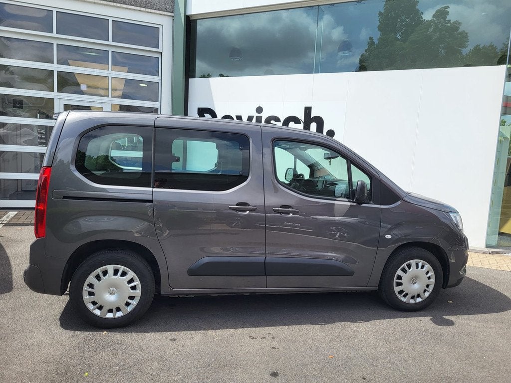 Opel Combo Life 1.5 turbo D blueinjection start/stop edition, Auto's, Voorwielaandrijving, 75 kW, Gebruikt, Bedrijf
