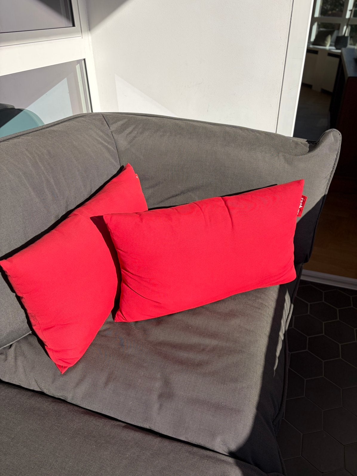 2 coussins d’extérieur rouges Fatboy, Jardin & Terrasse, Enlèvement ou Envoi, Comme neuf