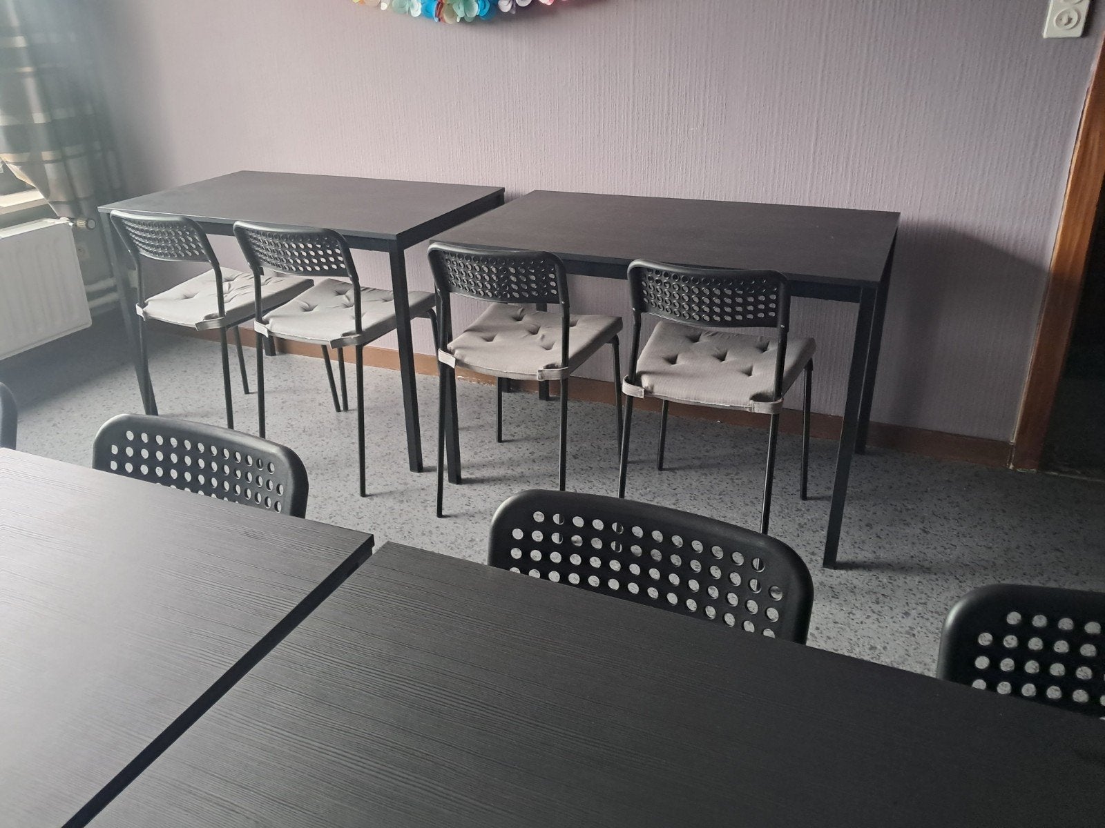 Tafels en stoelen, Dieren en Toebehoren, Ophalen
