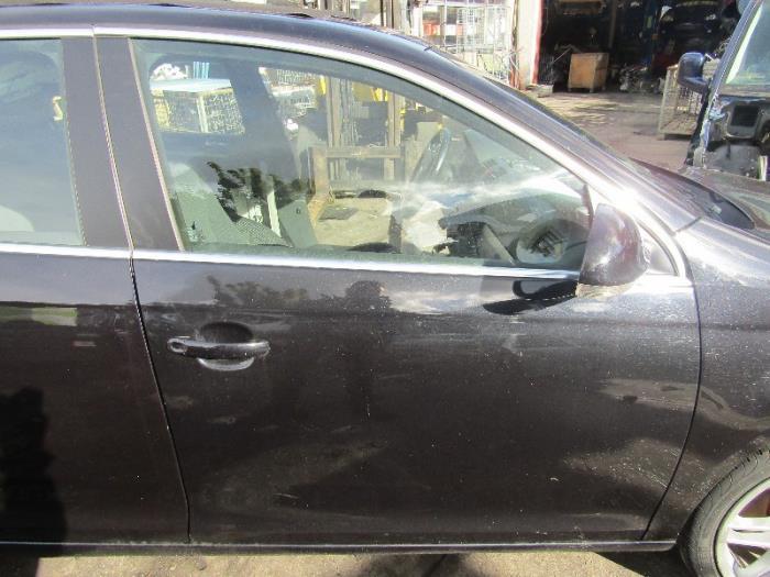 Portière 4portes avant droite d'un Volkswagen Jetta, Volkswagen, -, 3 mois de garantie, Utilisé