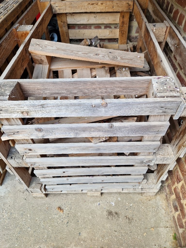 Brandhout spar, Tuin en Terras, Brandhout, Minder dan 3 m³, Ophalen, Overige houtsoorten, Blokken