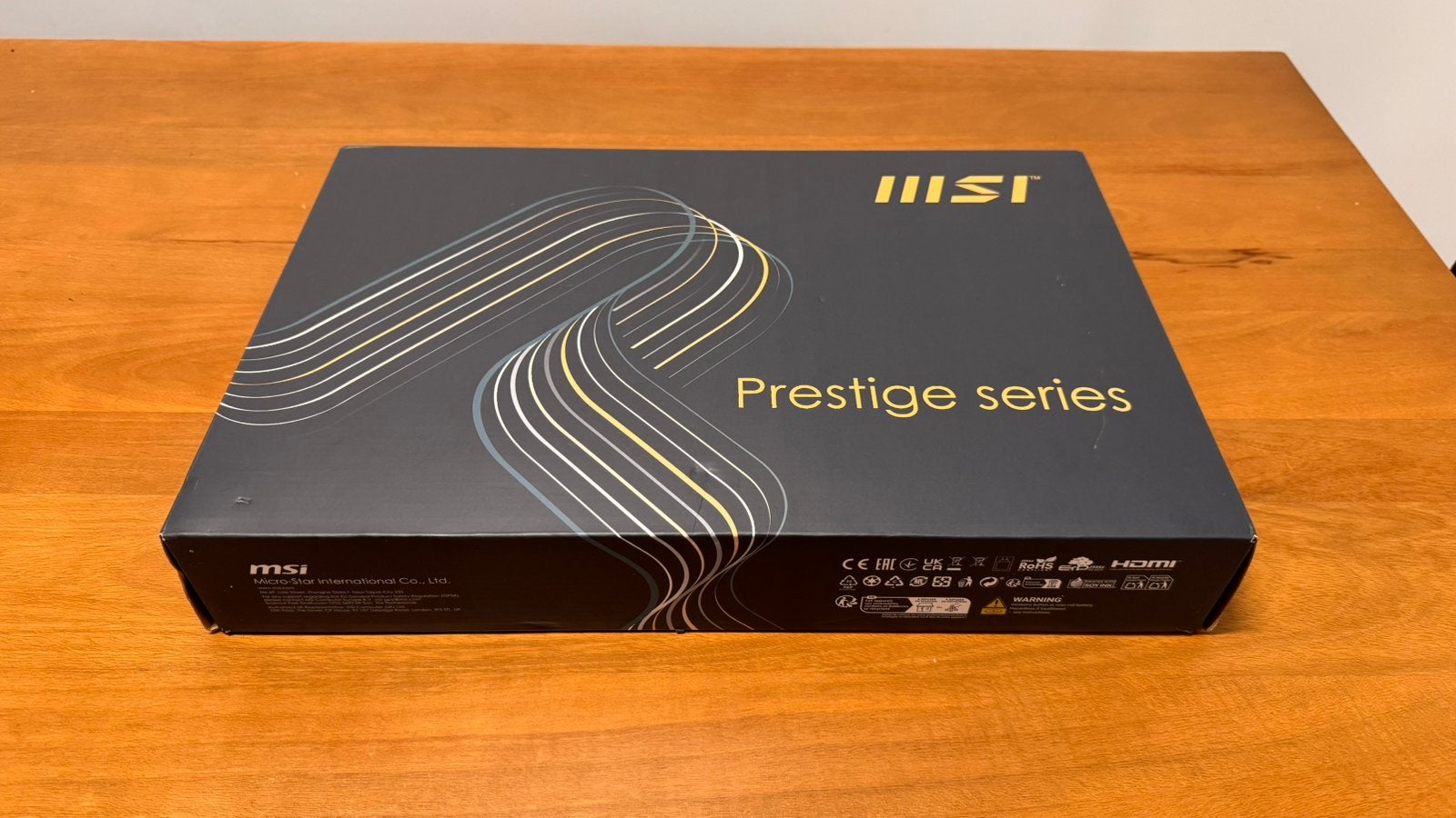MSI Prestige 16 AI Evo – Core Ultra 7 – 32GB RAM – 1TB SSD, 32 GB, 16 pouces, Comme neuf, 4 Ghz ou plus