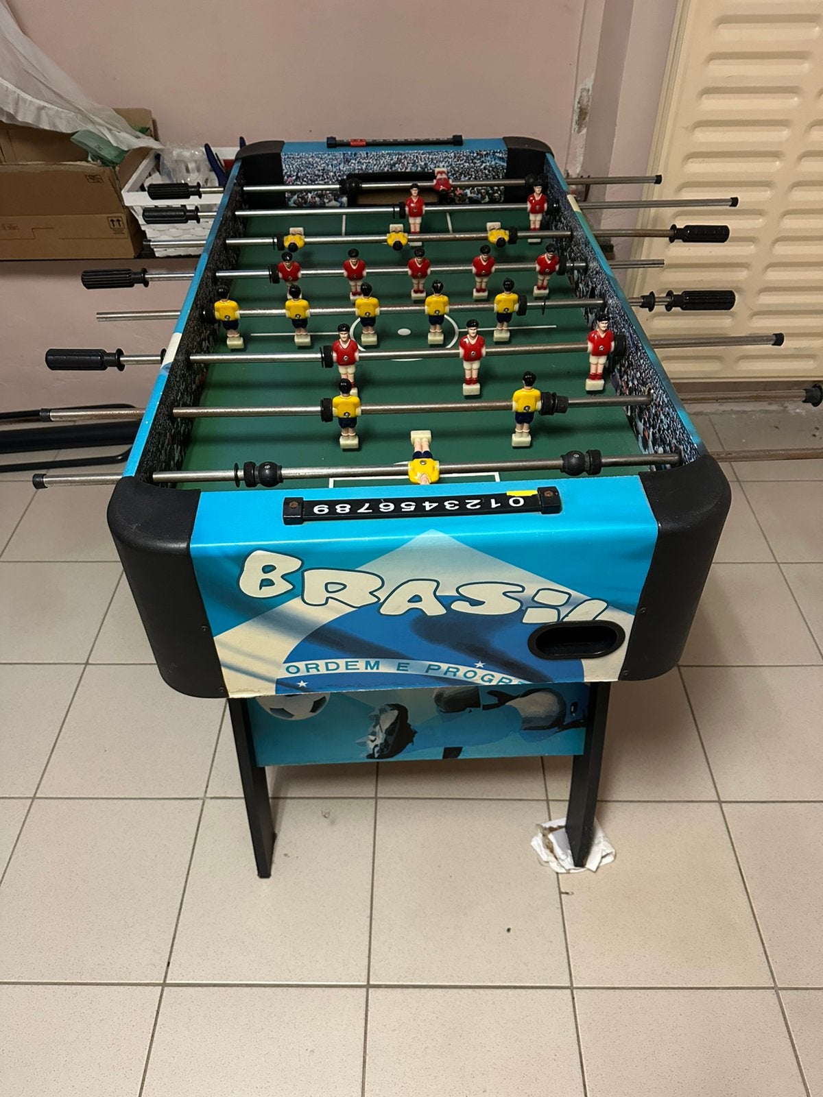 Baby-foot sur pieds, Ophalen, Zo goed als nieuw