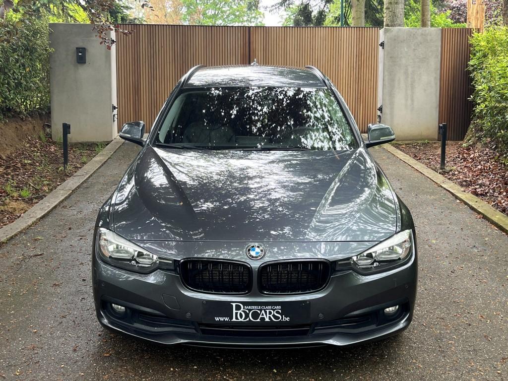BMW 3 Serie 318 Facelift-Led-Head Up-Prof-HK Sound-Pdc-19", Autos, BMW, Argent ou Gris, Achat, Euro 6, Entreprise