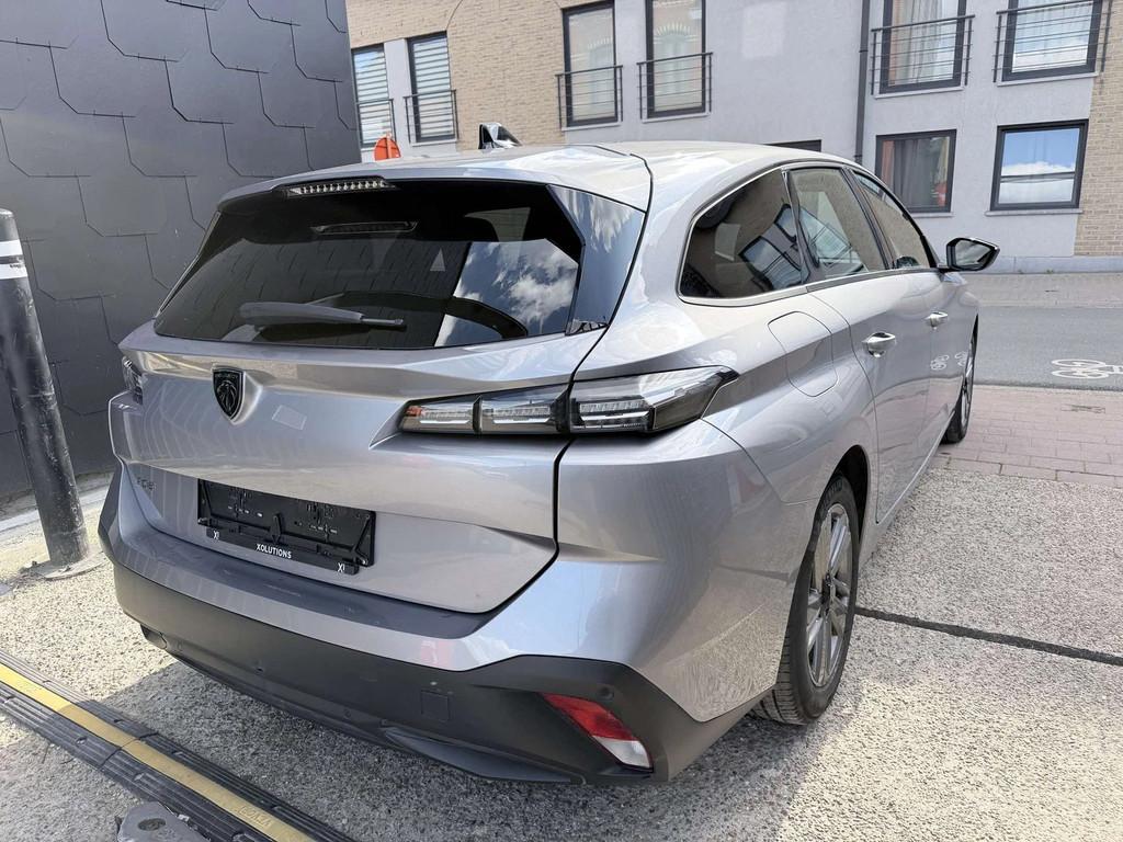 Peugeot 308 SW 1.2I EDITION Active Pack S, Autos, Argent ou Gris, Achat, Euro 6, Entreprise