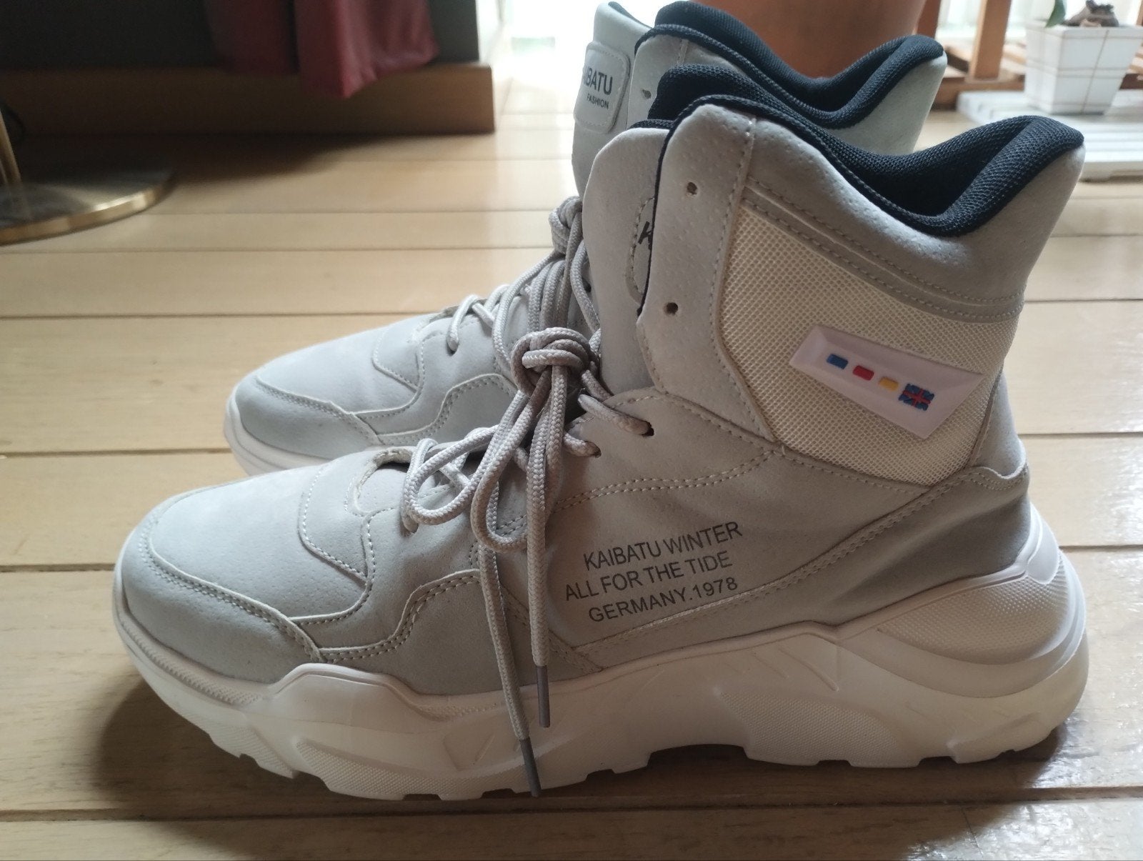 Neko-San Kaibatu Winter sneakers (NEW), Ophalen, Overige kleuren, Nieuw, Neko-San