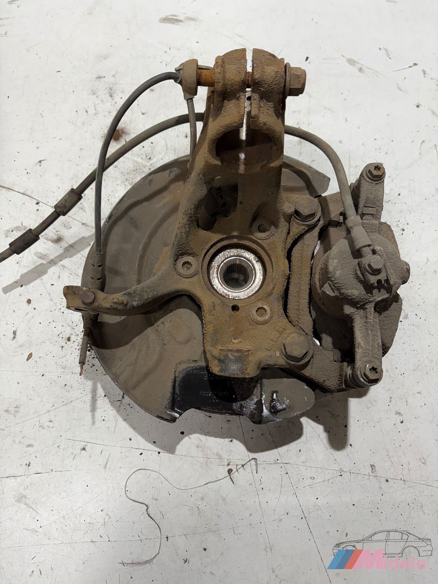 AUDI A3 8V FUSEE EN TOEBEHOREN LINKS VOOR, -, Audi, Utilisé, -