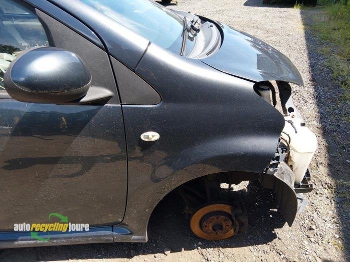 Aile avant droite d'un Toyota Aygo (1E0), Autos : Pièces & Accessoires, -, -, 3 mois de garantie, Toyota