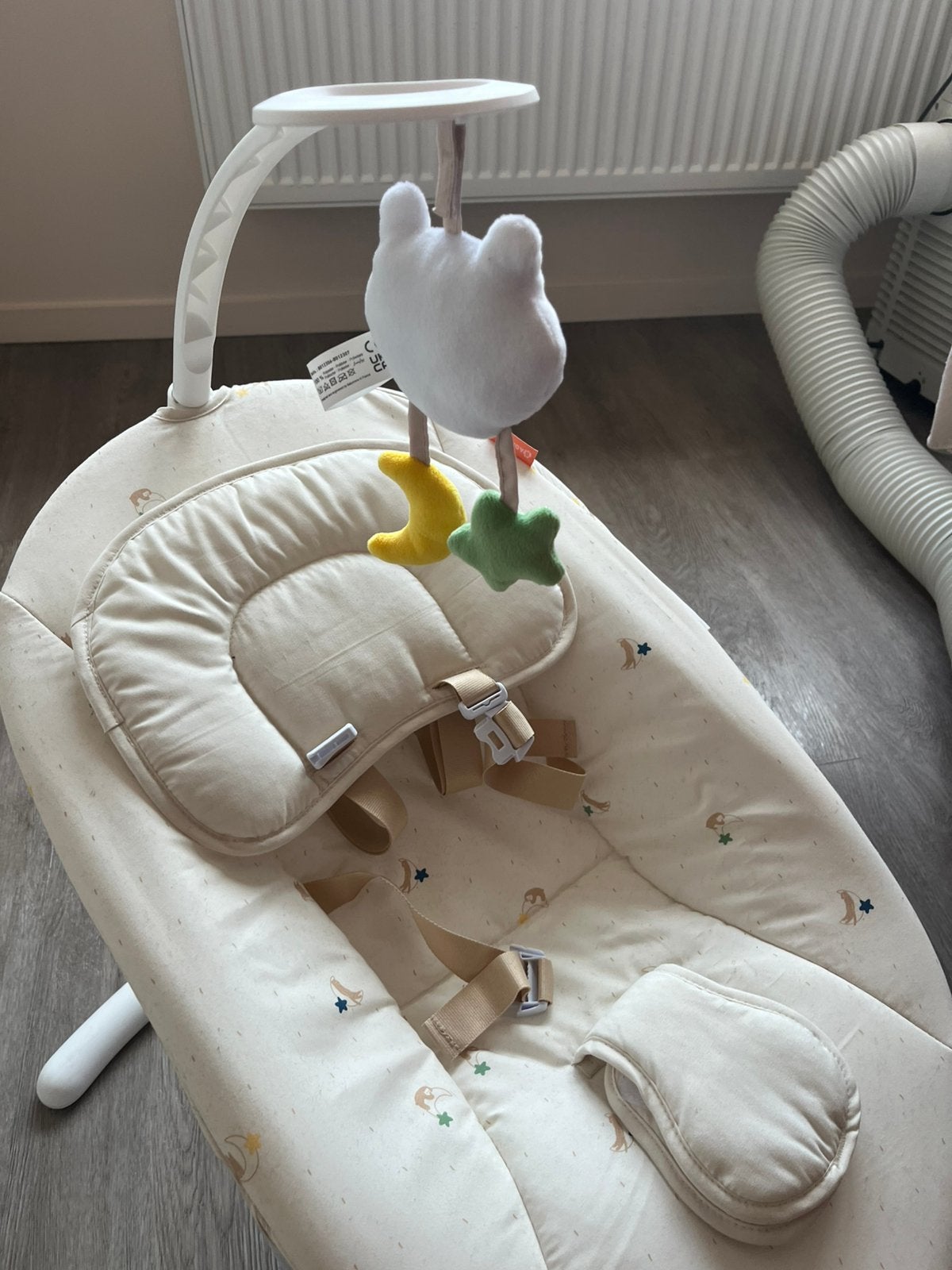 Badabulle Swing Zijwaartse beweging Cream, Enfants & Bébés, Relax bébé, Enlèvement, Comme neuf