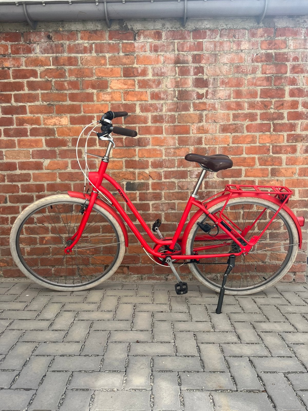 Grote vrouwenfiets Elops 520, Ophalen, Zo goed als nieuw