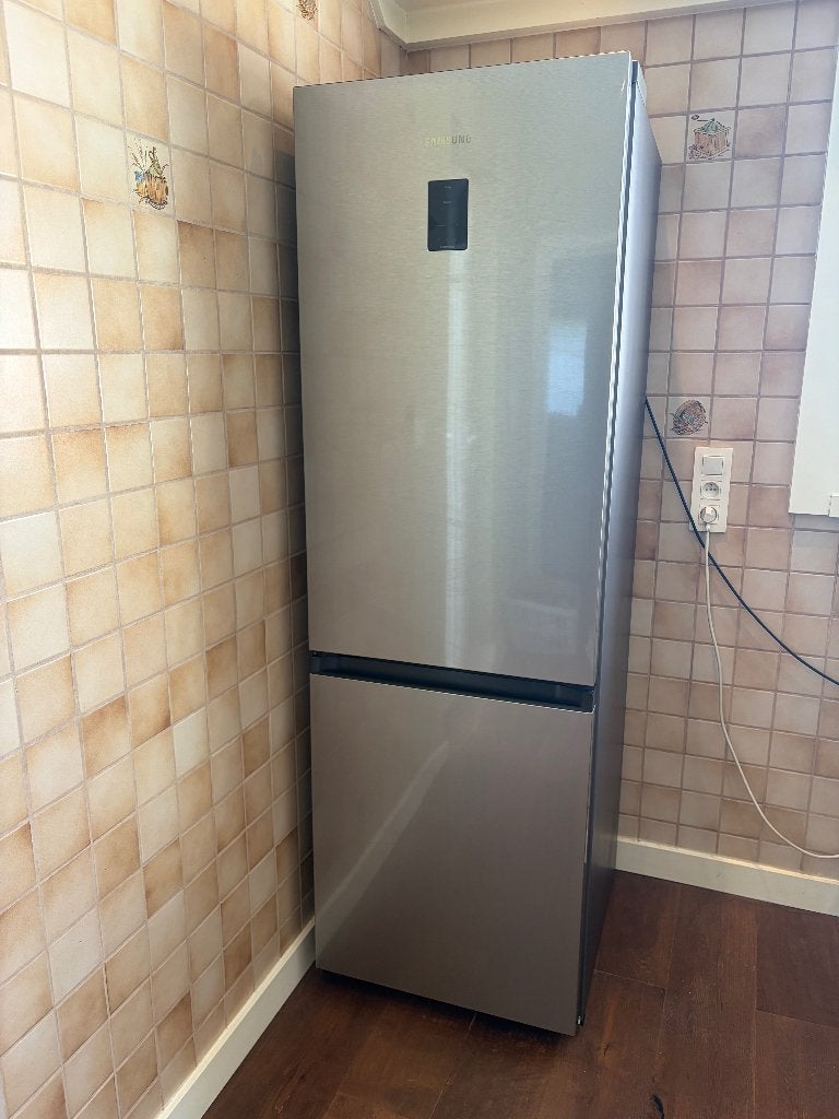 Samsung koel-vriescombinatie GARANTIE –344L– NoFrost–WiFi, Elektronische apparatuur, Ophalen, Gebruikt, 200 liter of meer, Met aparte vriezer