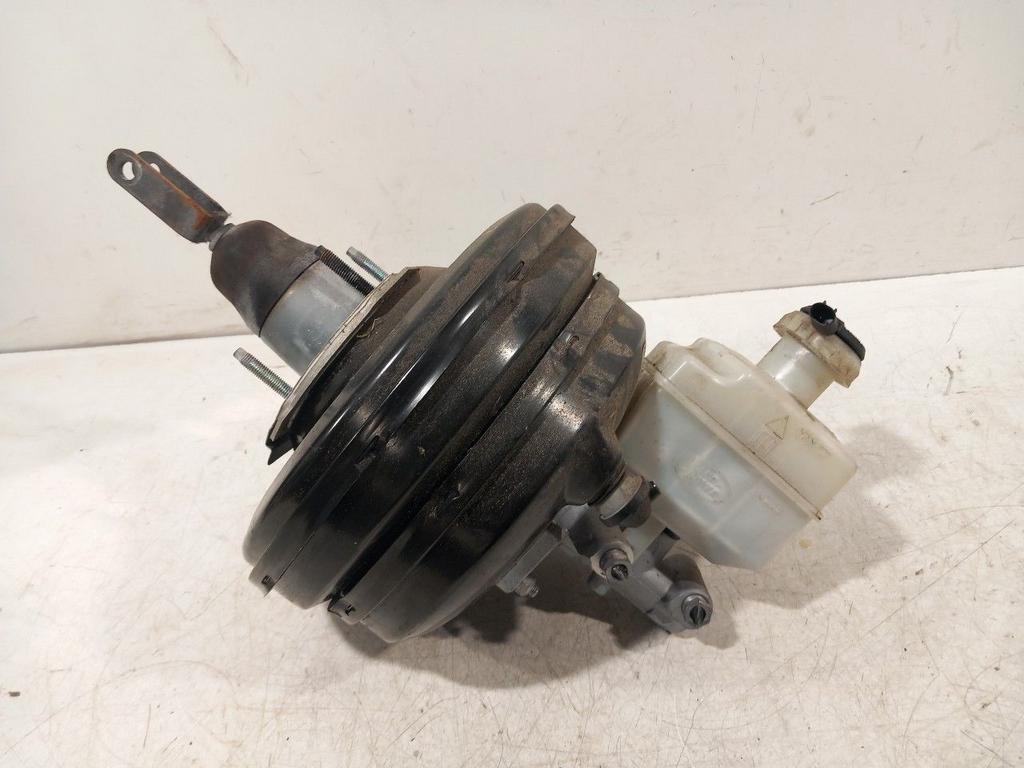 Rembekrachtiger Land Rover Discovery, Onderdelen@venauto.nl, Van der Ven Autorecycling B.V., Ettenseweg 76, 4706 PB Roosendaal, The Netherlands