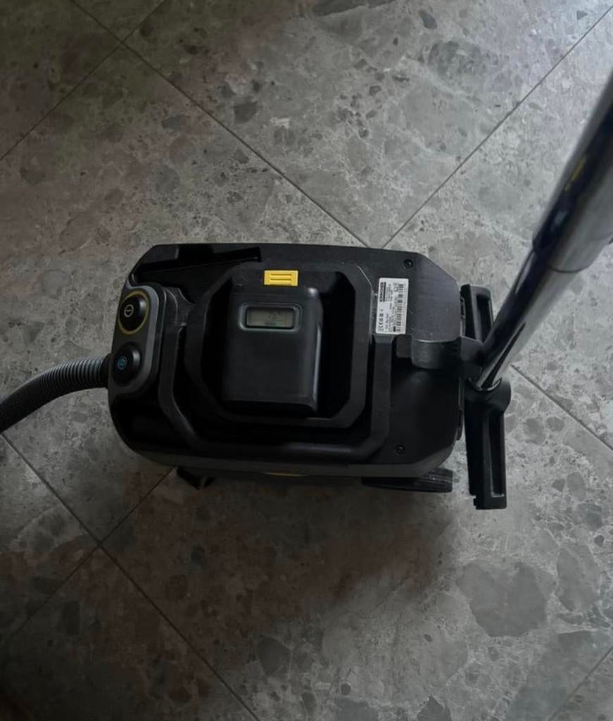 T 10/1 Bp Advanced Draadloos stofzuiger, Elektronische apparatuur, Stofzuigers, Ophalen, Zo goed als nieuw, Draadloos, Kärcher