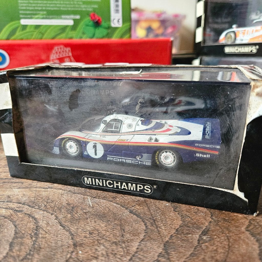 Minichamps Porsche 956 L 1st Le Mans 1982 (J. Ickx), Enlèvement, Neuf, Voiture, MiniChamps