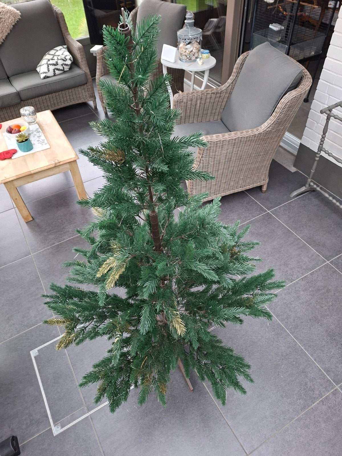 sapin artificiel, Enlèvement
