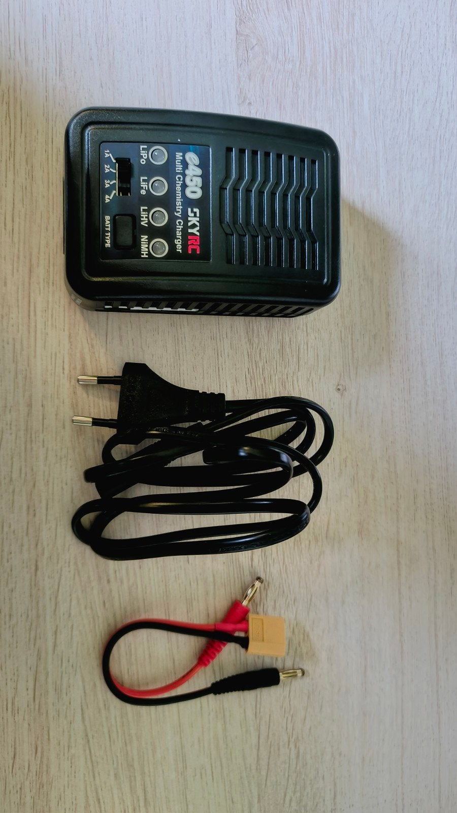 SkyRC e450 batterij oplader, Ophalen of Verzenden