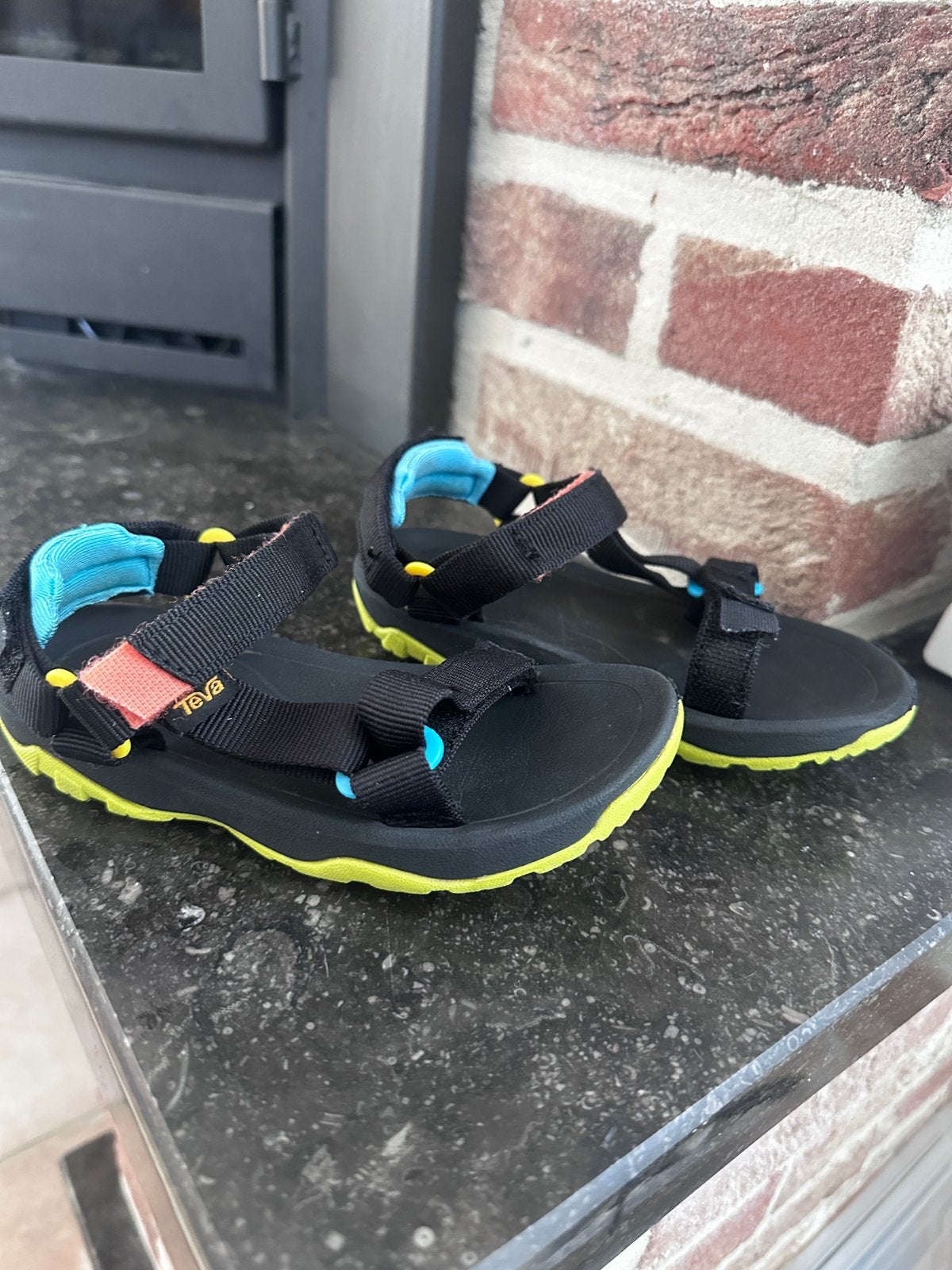 Sandales  Teva enfant taille 26, Enlèvement ou Envoi, Utilisé