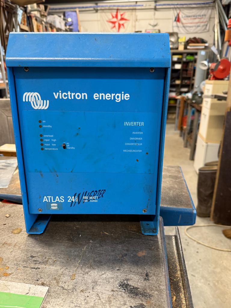 omvormer Victron Energie, Ophalen, Gebruikt, Kabel of Apparatuur