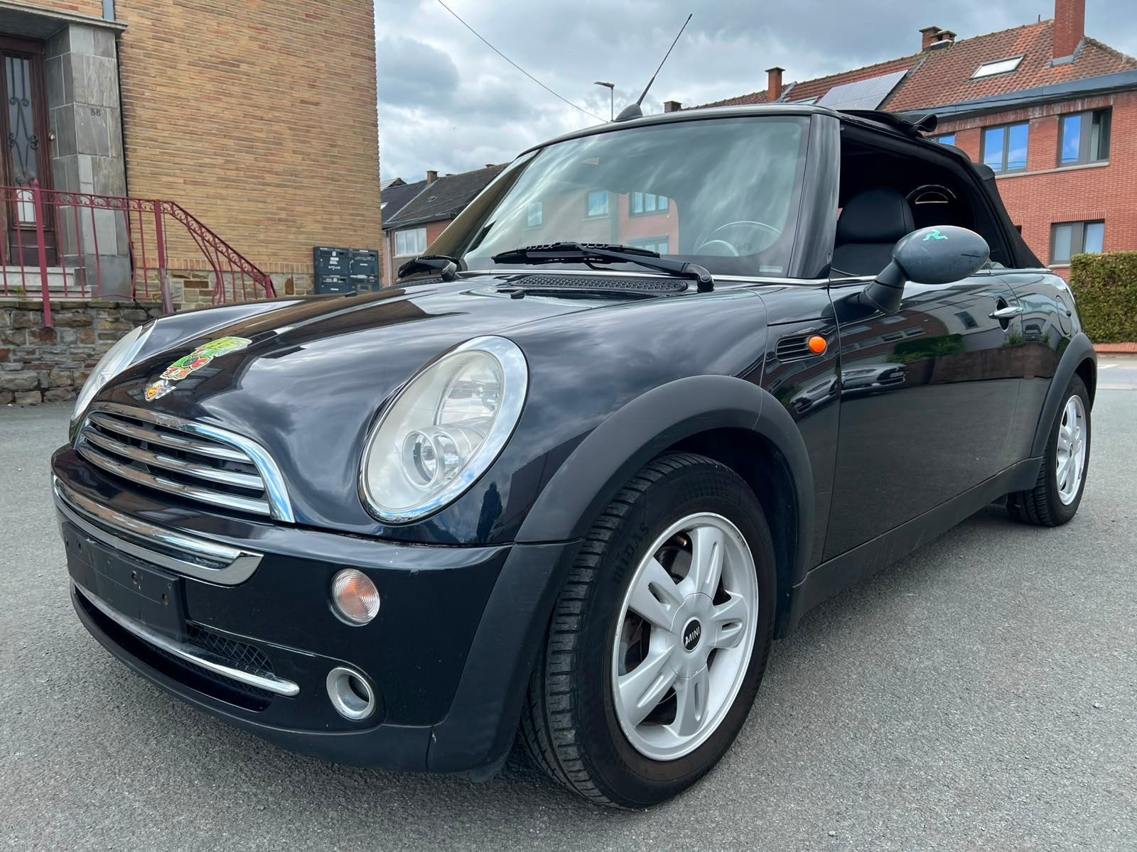 MINI ONE 1.6I CABRIOLET, Autos, Mini, Cuir, Achat, Entreprise, Boîte manuelle