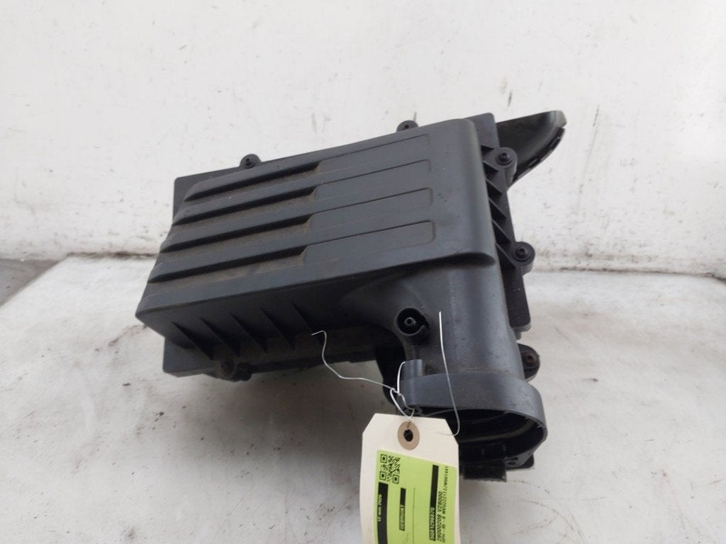 BOITIER FILTRE À AIR Volkswagen Touran (5T1), Volkswagen, Volkswagen AG, Utilisé, Kundenbetreuung@volkswagen.de