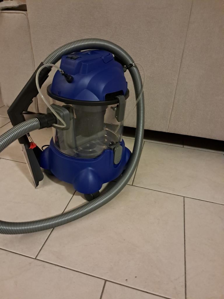 Nettoyeur de tapis, nettoyeur en profondeur, lave-auto, Enlèvement