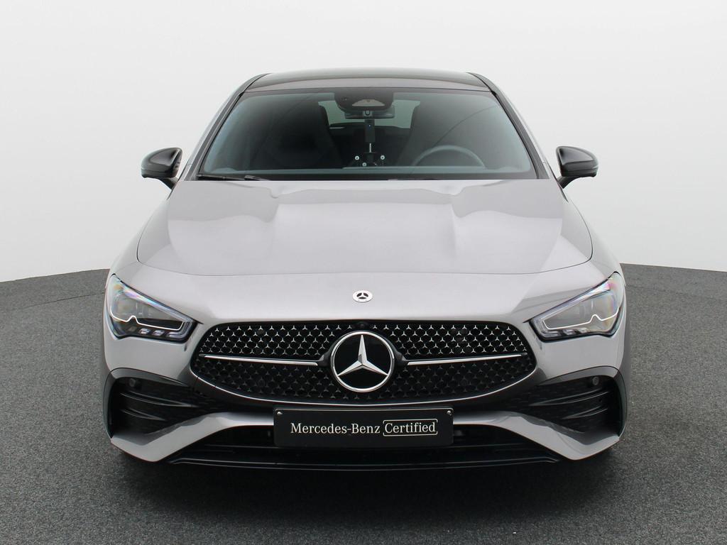 Mercedes-Benz CLA 180 Star Edition Shooting Brake + AMG + PA, Auto's, CLA, Stof, Gebruikt, Zwart