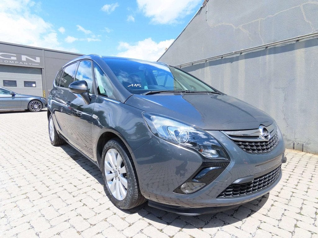 Opel Zafira Tourer Zafira 1.4 Turbo Comfort, Autos, Argent ou Gris, Euro 6, Boîte manuelle, 5 portes
