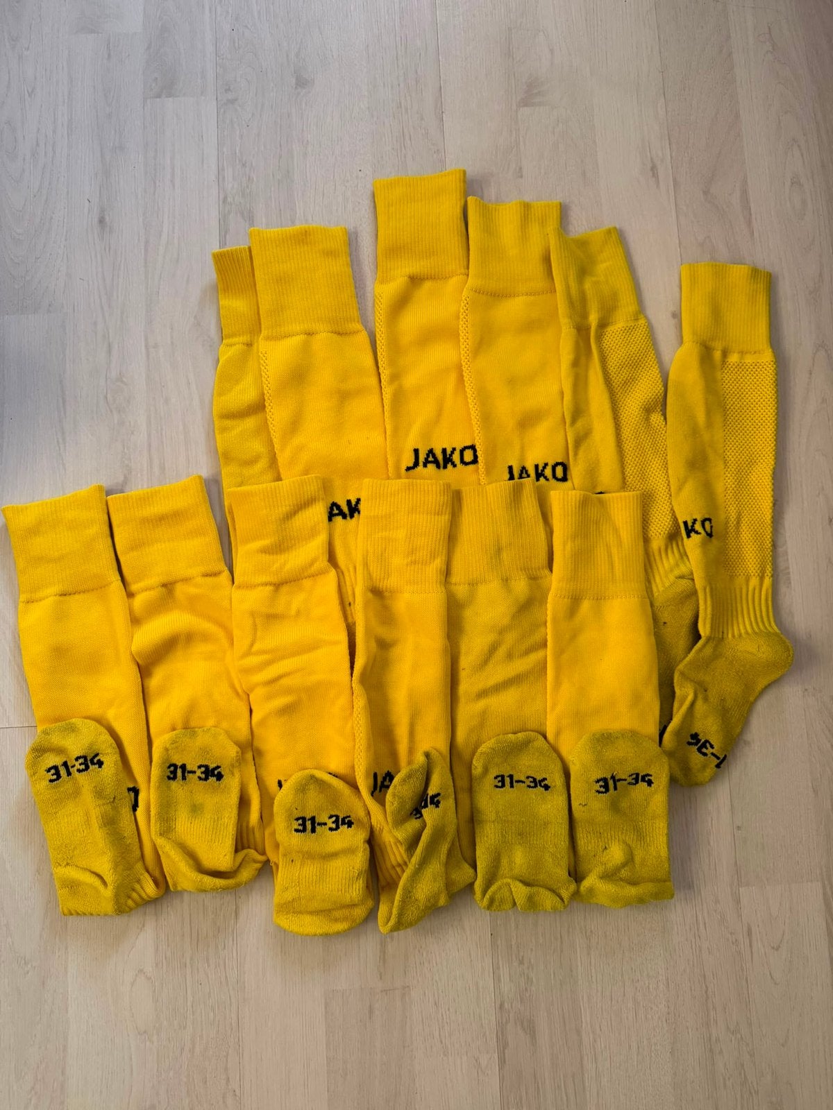 Chaussettes de football jaunes Jako, Enlèvement ou Envoi, Comme neuf
