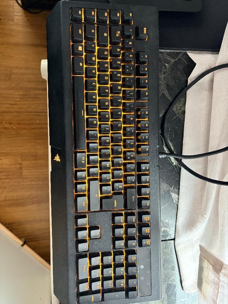 razer chroma v2 mechanical, Gaming toetsenbord, Azerty, Ophalen of Verzenden, Zo goed als nieuw