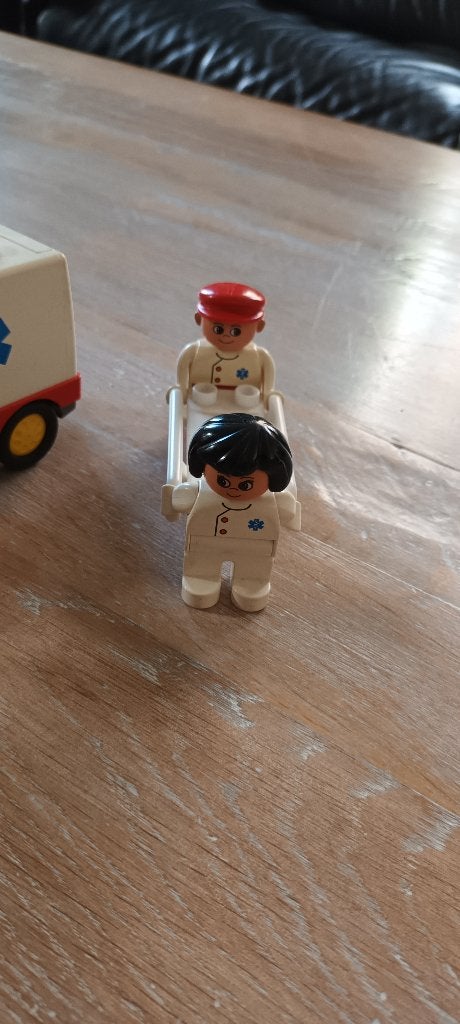 Vintage Duplo ziekenwagen, Ophalen, Gebruikt, Compleet, Duplo