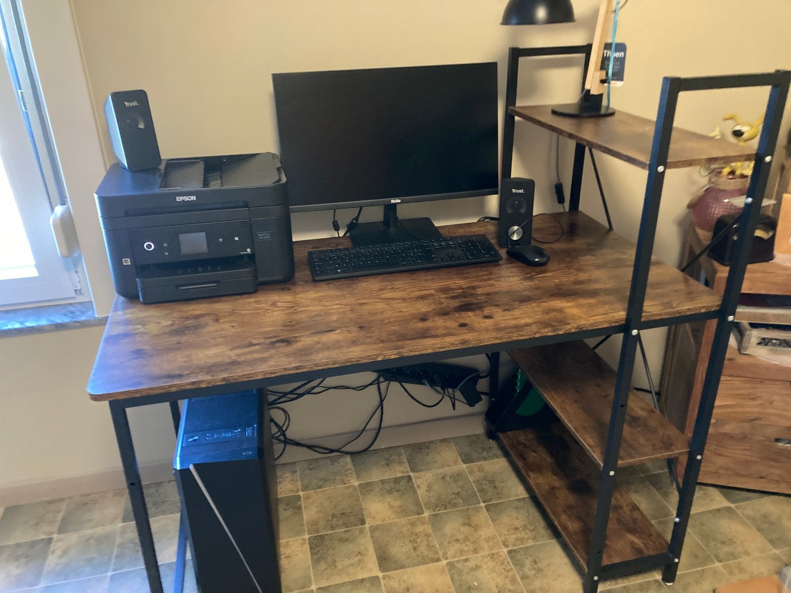 Bureau, Ophalen, Zo goed als nieuw