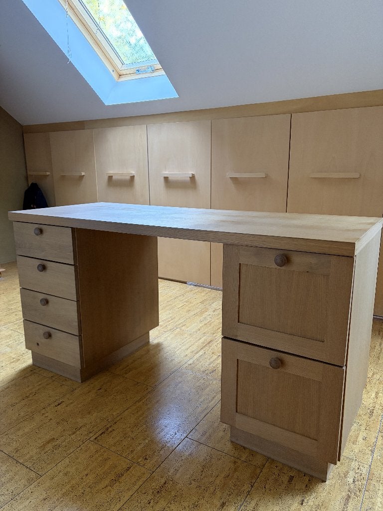 Eiken fineer bureau met veel opbergruimte, Huis en Inrichting, Ophalen, Met lades, Gebruikt, 150 cm