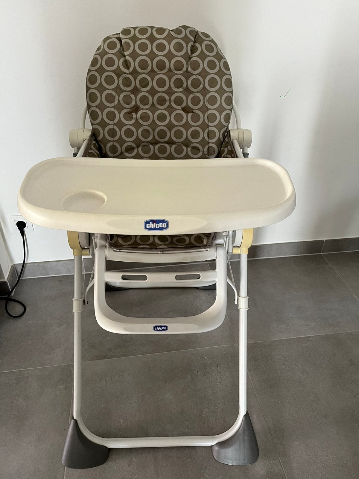 Plooibare eetstoel Chicco, Kinderen en Baby's, Kinderstoelen, Ophalen, Zo goed als nieuw